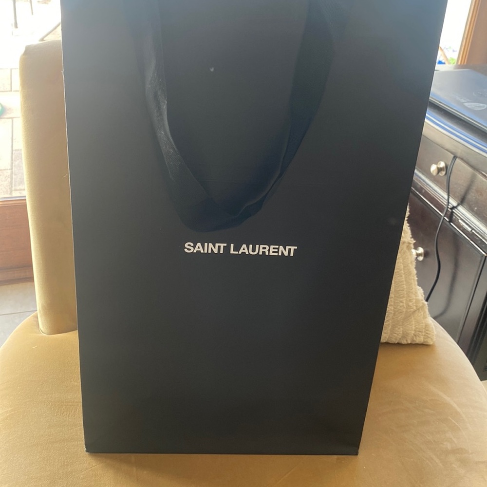 Saint Laurent